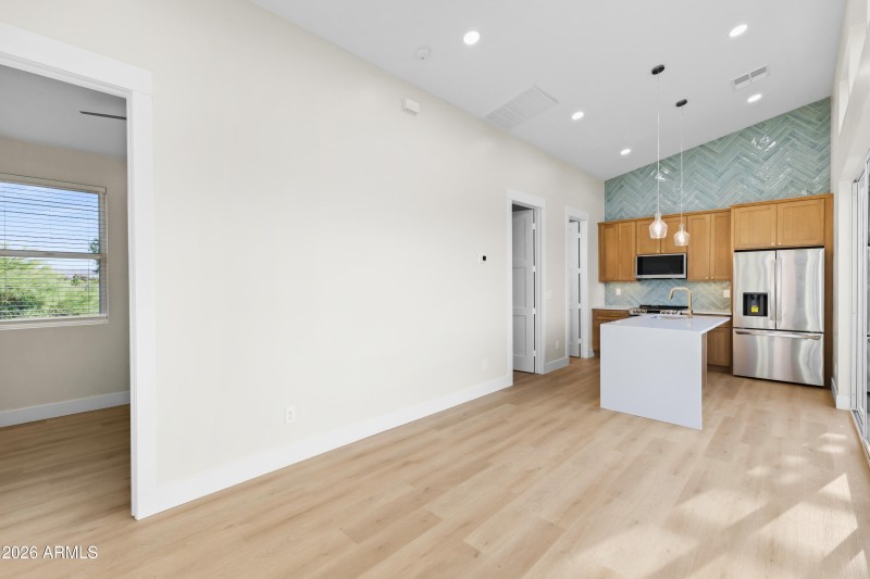 1115 S Montezuma Ave-29