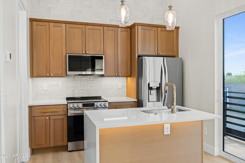 1115 S Montezuma Ave-49