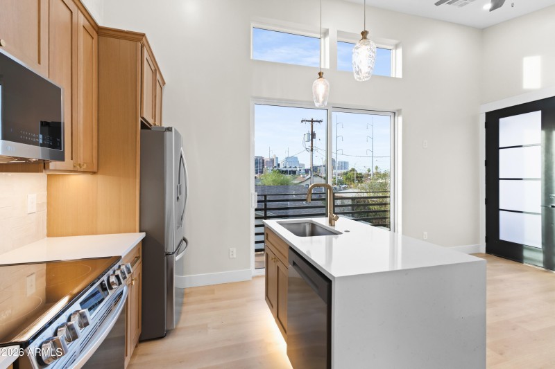 1115 S Montezuma Ave-52