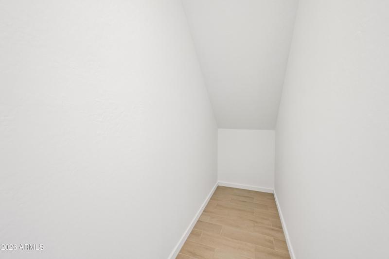 11_Nightingale_RV-O_New-Home-for-Sale-Su
