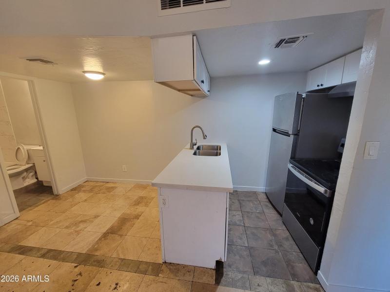 Living_Room_Bathroom Unit 2