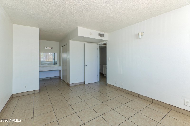 1623_w_missouri_unit3_07