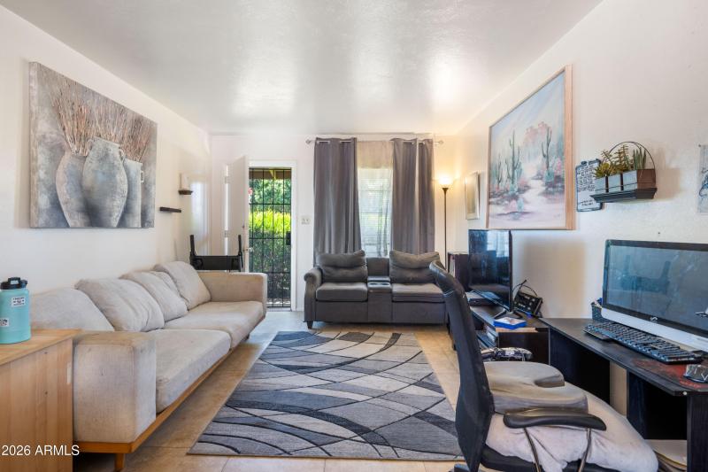 Isabella Fourplex - Interior (8)