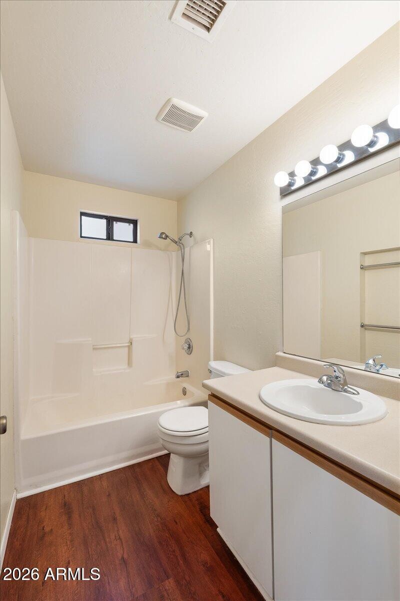 21-Bathroom