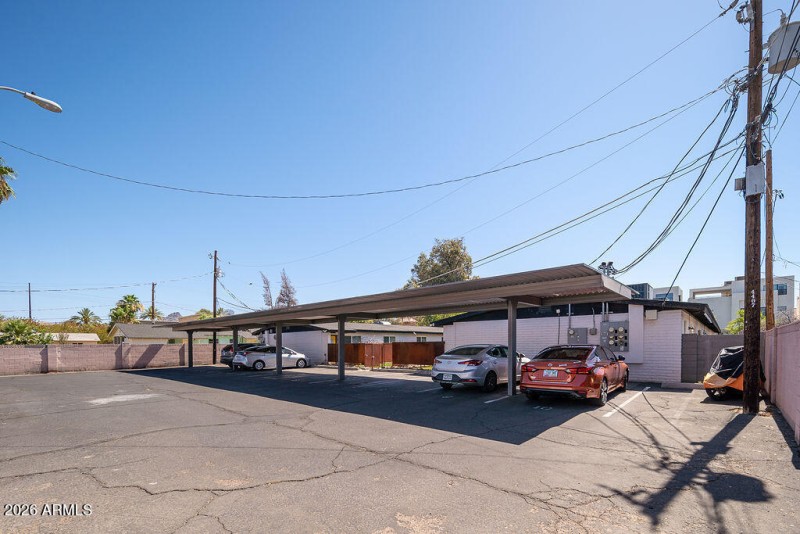 16_Exterior_03