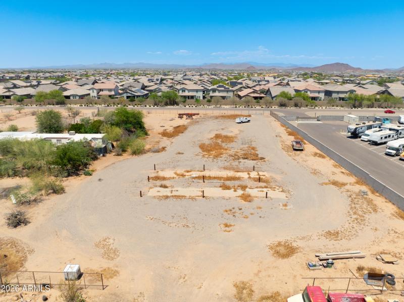 15937 W. Pinnacle Peak Rd