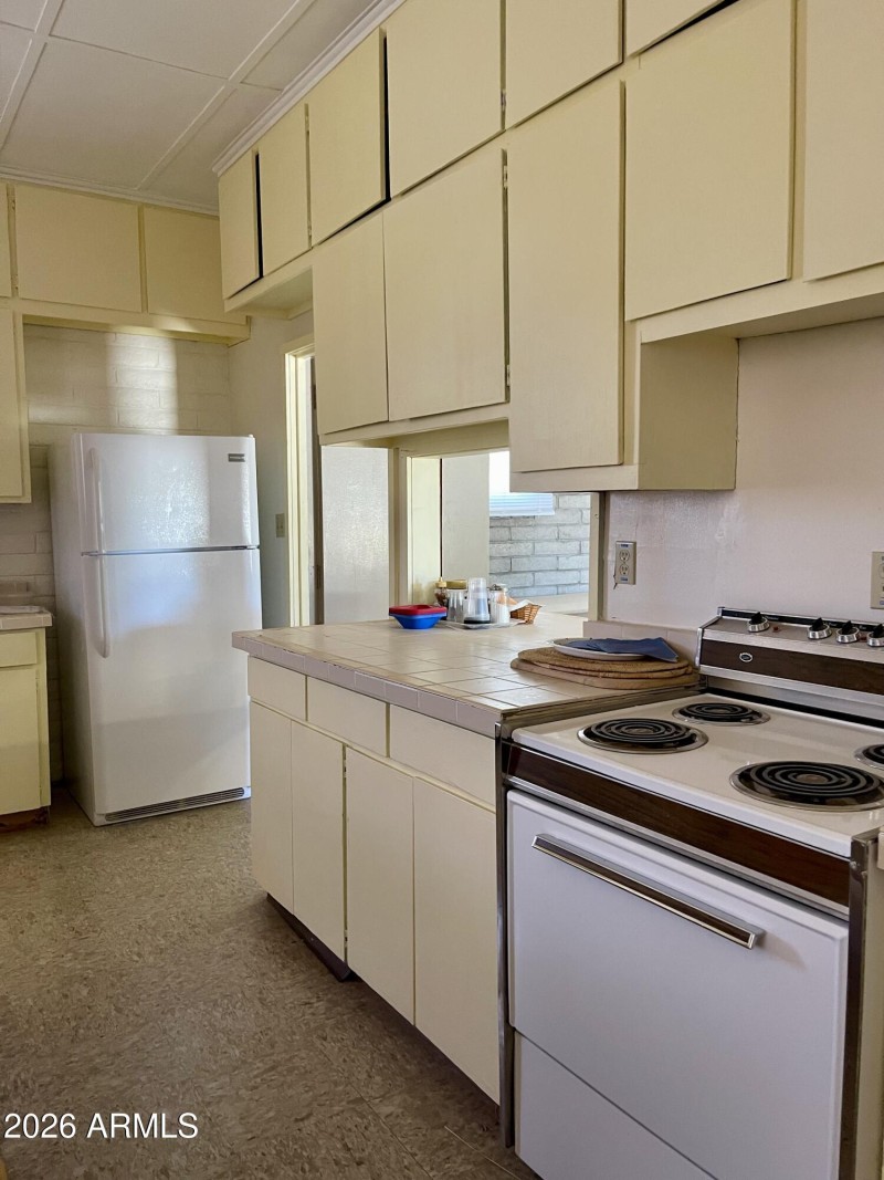 Kitchen 1