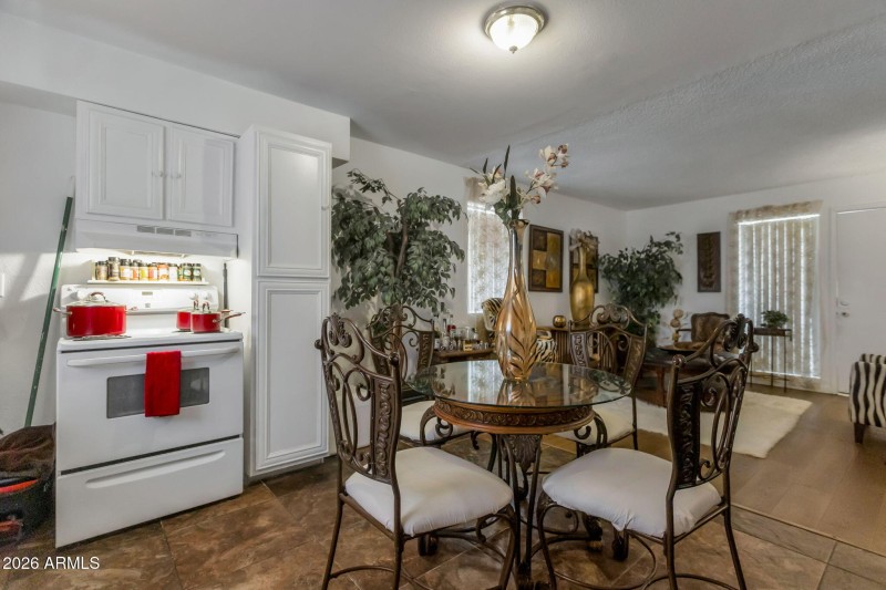 Dine-in Kitchen #2