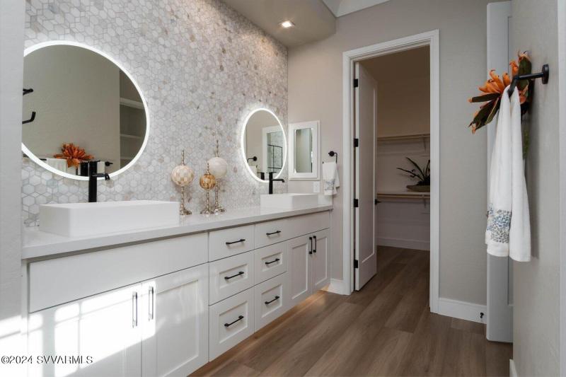 Mountain+Gate+Model+-10