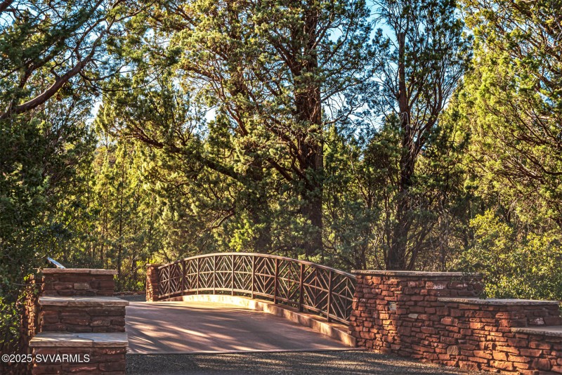 BRIDGE OVER CREEK ENTRY