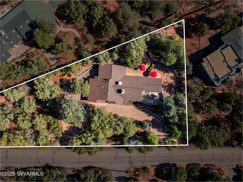 Aerial of Home Est Lot Lines