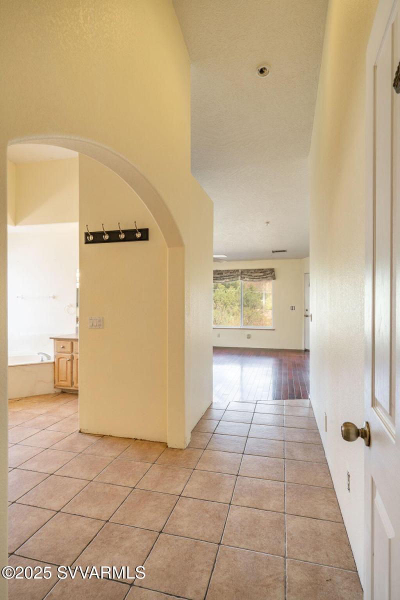 22-web-or-mls-120-appaloosa-dr