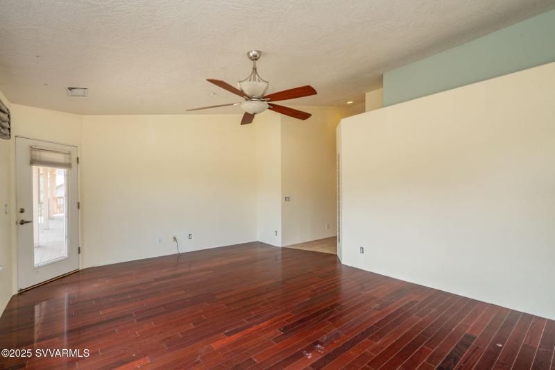 24-web-or-mls-120-appaloosa-dr