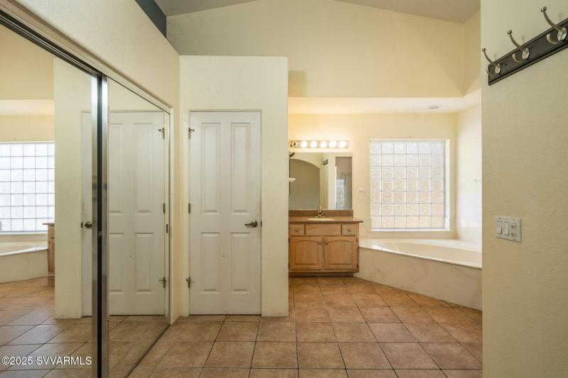 25-web-or-mls-120-appaloosa-dr