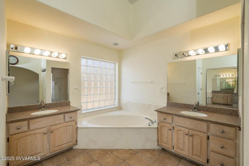 26-web-or-mls-120-appaloosa-dr