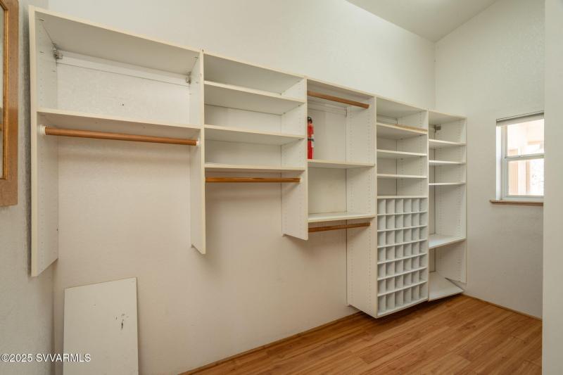 28-web-or-mls-120-appaloosa-dr