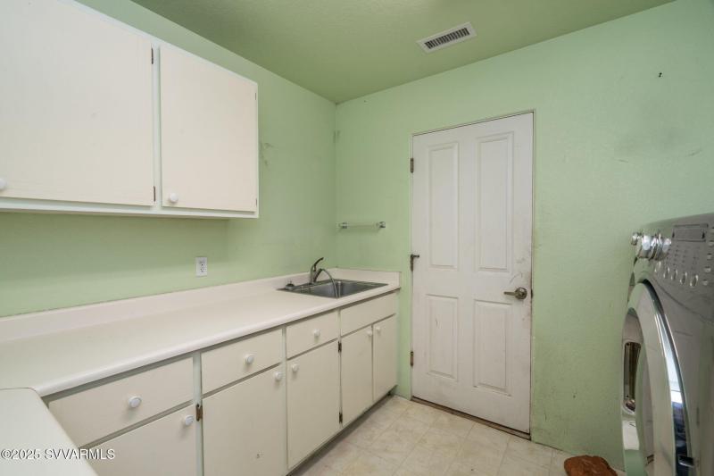 29-web-or-mls-120-appaloosa-dr