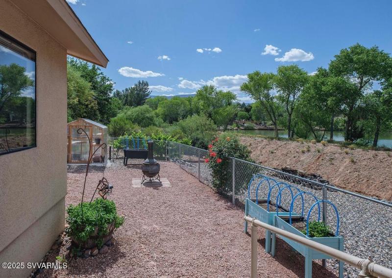 Fenced Yard