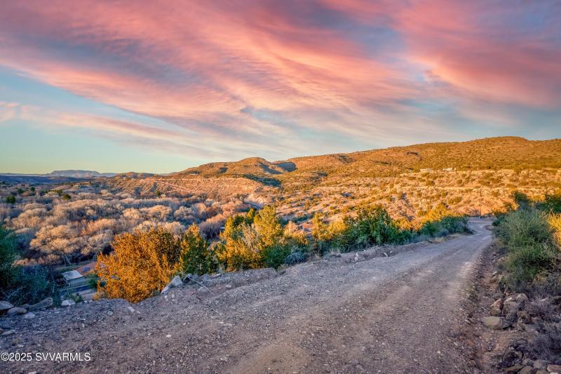 E JoJo Ln Cornville AZ-8