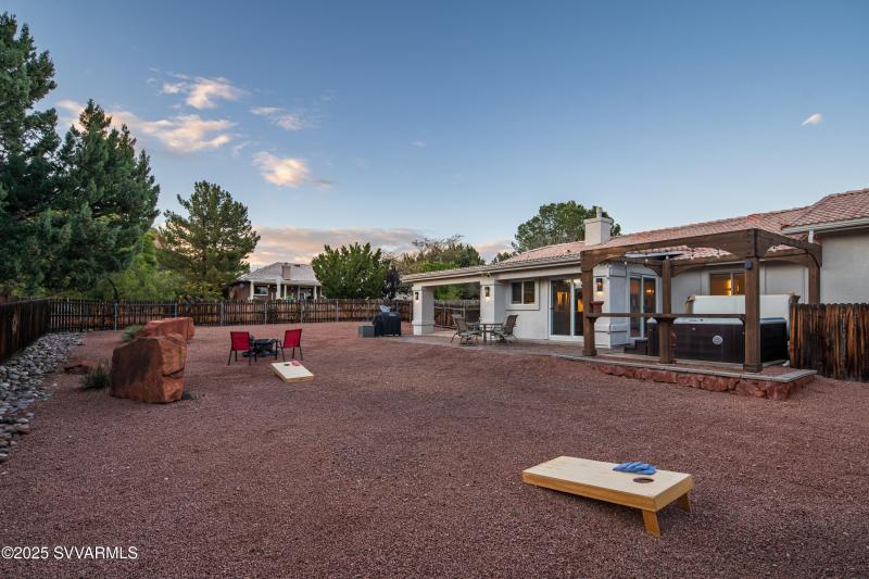 JL_100KaibabWay-exteriors-14