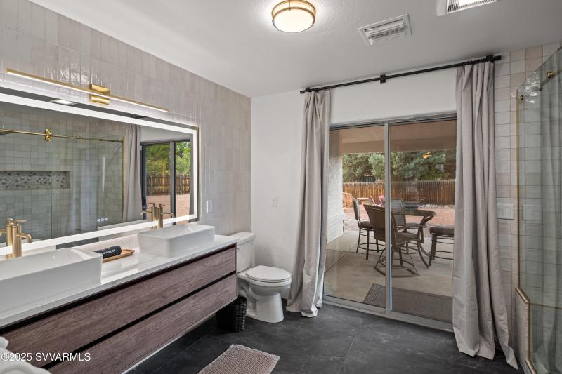 JL_100KaibabWay-interiors-PrimarySuite-0