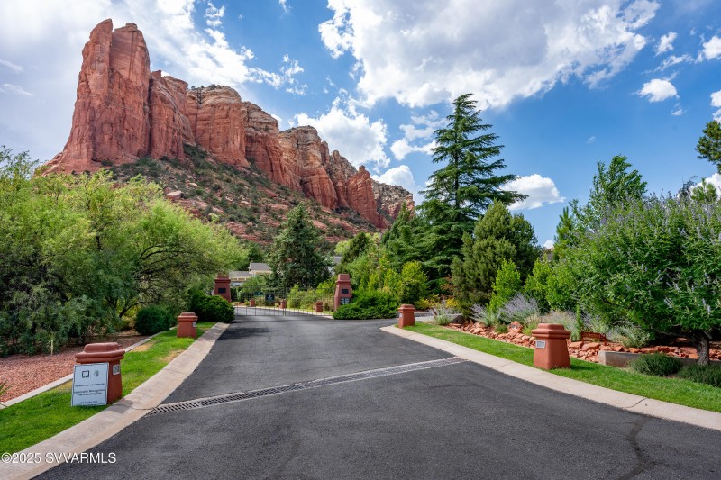 Cottages Entrance View