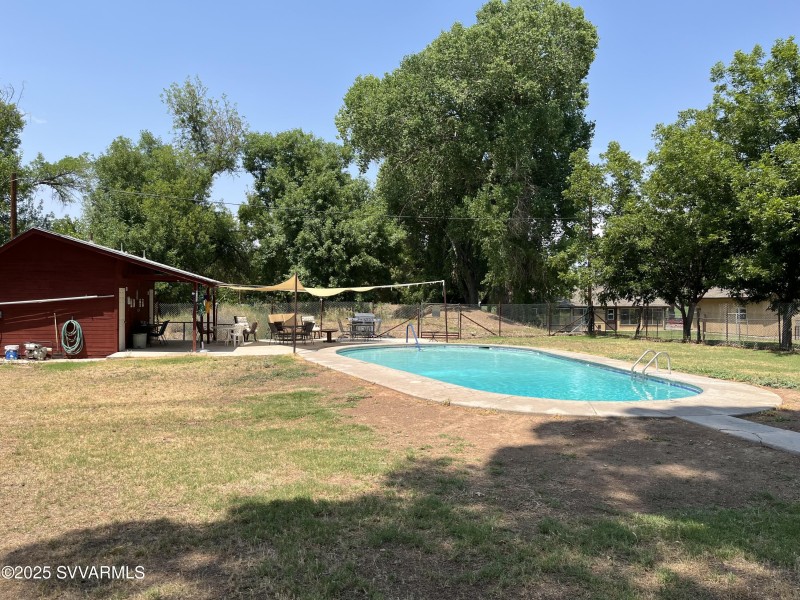 Community pool