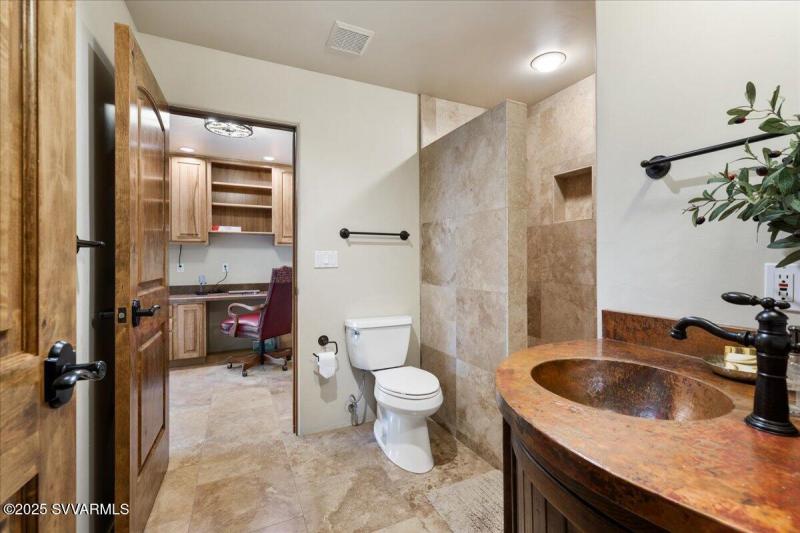 32-Bathroom