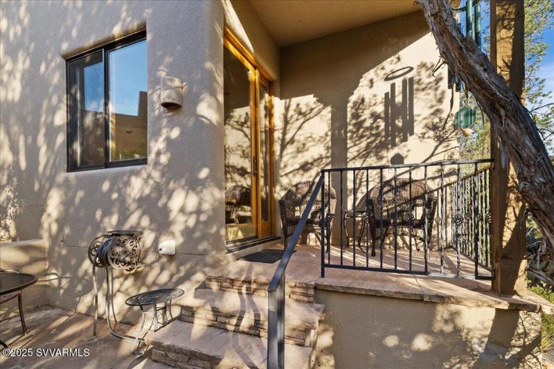 70-Guest House