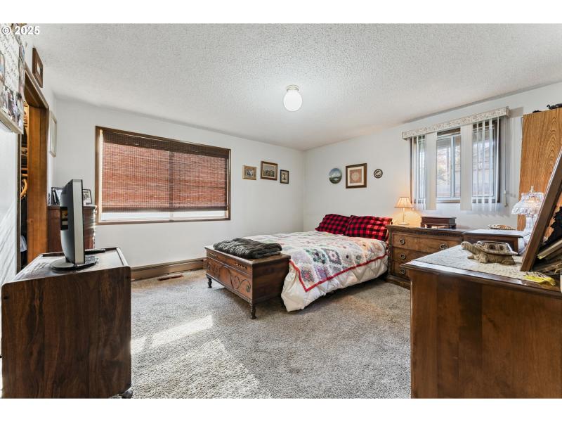 Owner's Suite Bedroom