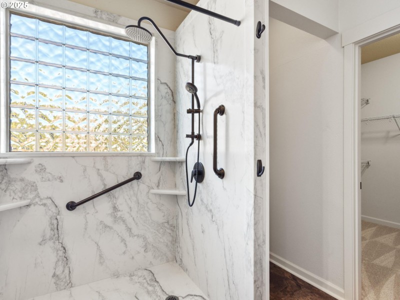 Owner's Suite Bathroom