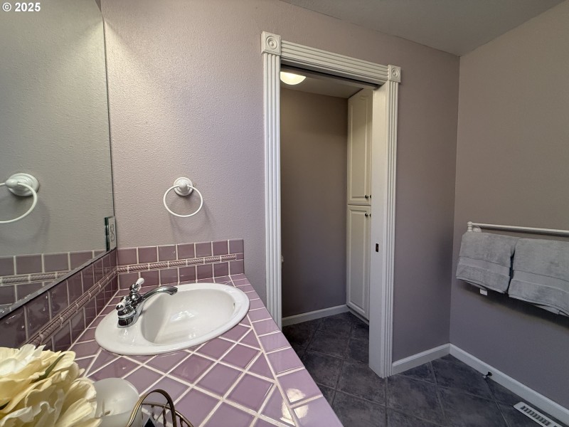 Owner's Suite Bathroom