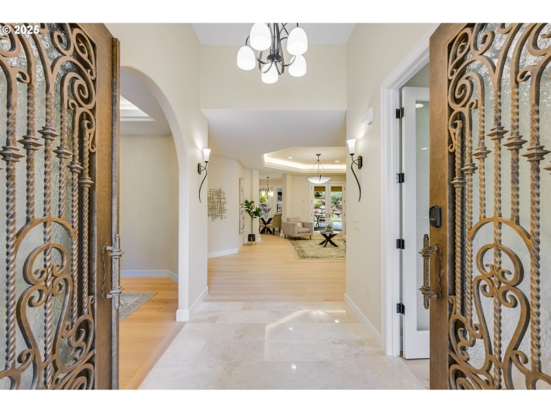 Entrance/Foyer