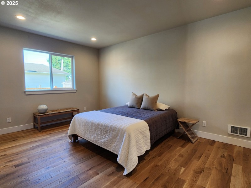 Bedroom, Owner's Suite