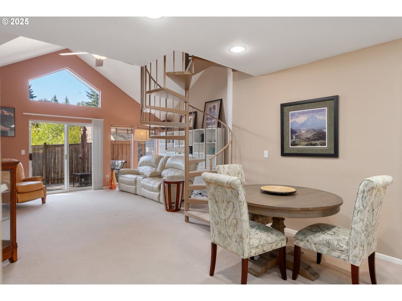 Living Room/Dining Room