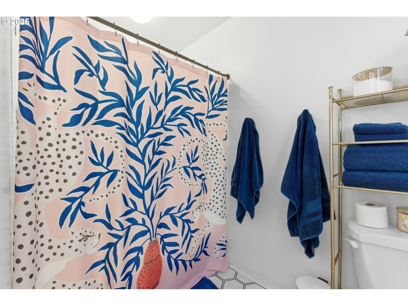 Owner's Suite Bathroom