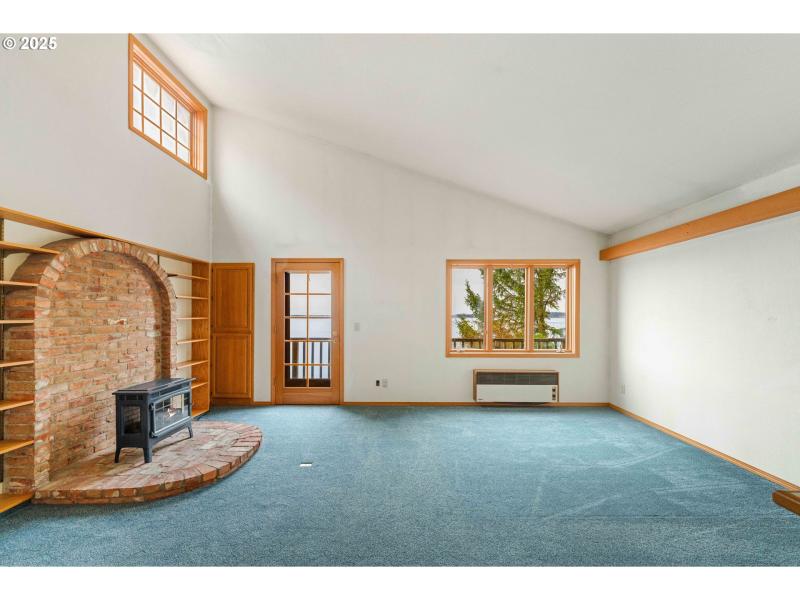 Bedroom, Owner's Suite