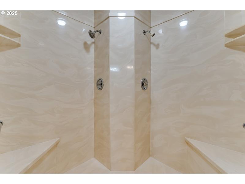 Bedroom, Owner's Suite