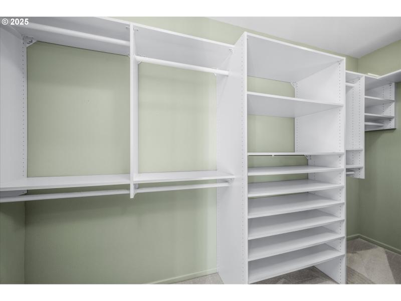 Bedroom, Owner's Suite