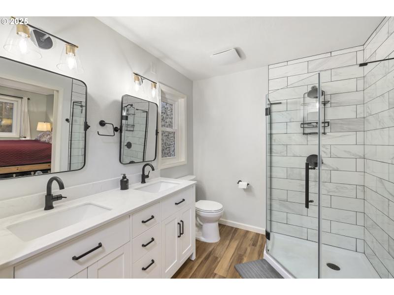 Owner's Suite Bathroom