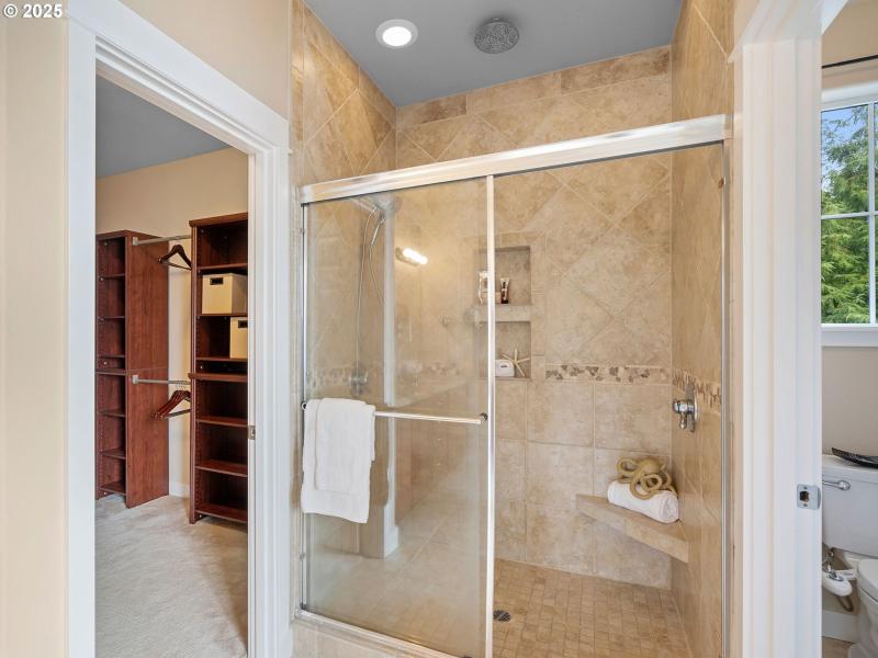 Owner's Suite Bathroom