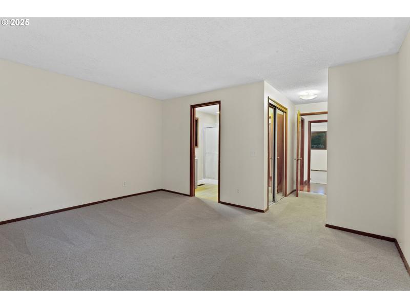 Owner's Suite Bedroom