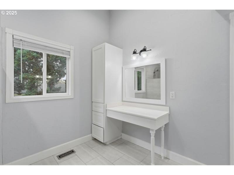 Owner's Suite Bathroom