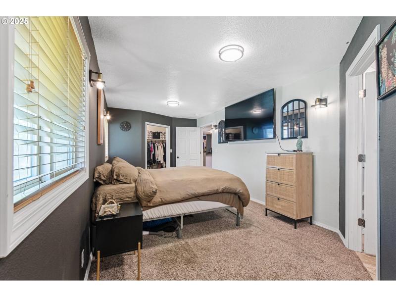 Owner's Suite Bedroom