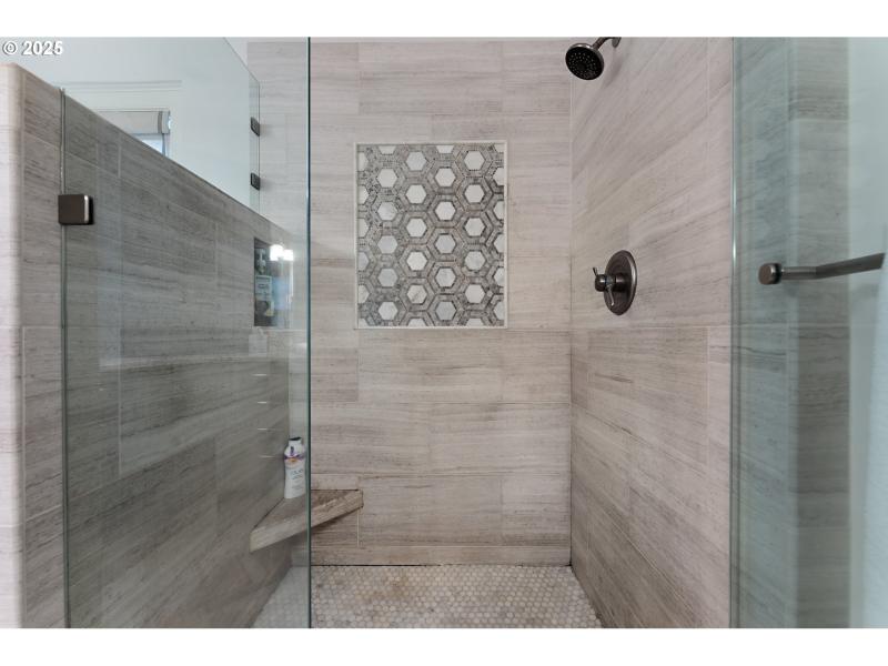 Owner's Suite Bathroom