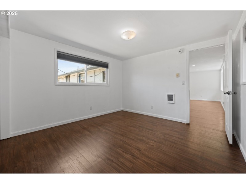 Bedroom, Owner's Suite