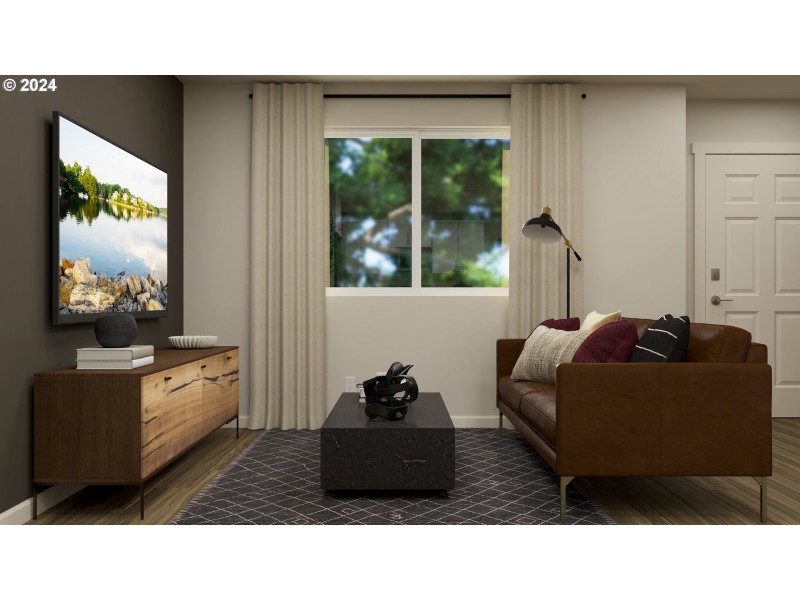 Living Room/Entrance