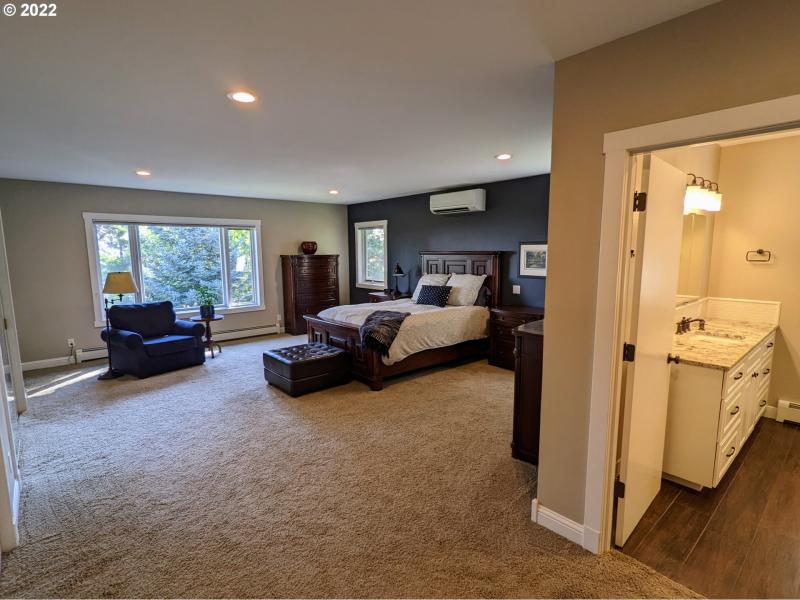 Owner's Suite Bedroom