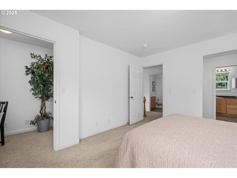 Owner's Suite Bedroom