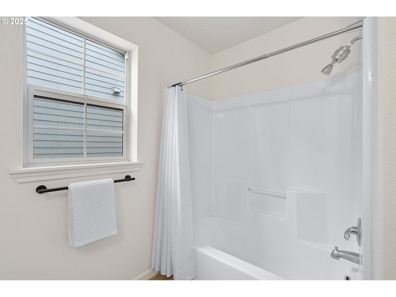 Bathroom, Continental